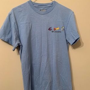 Men’s Columbia small t-shirt